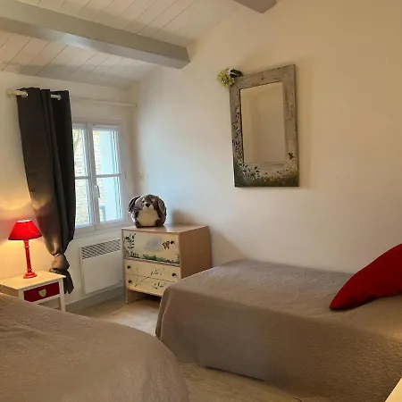Chez Manon & David Holiday home La Flotte
